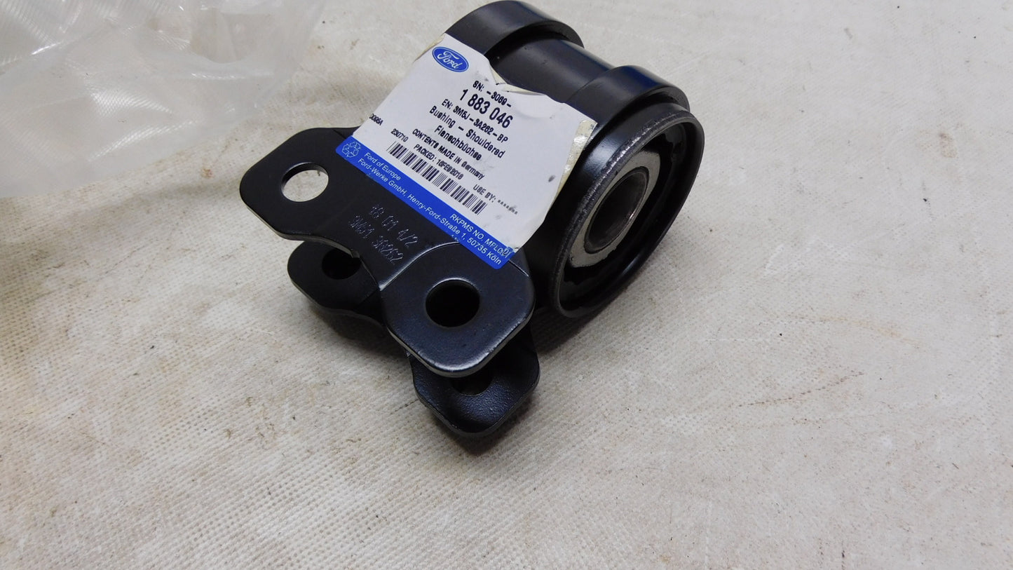 Querlenkerlager Büchse Flanschbüchse 1883046 Ford C MAX Focus Mk2