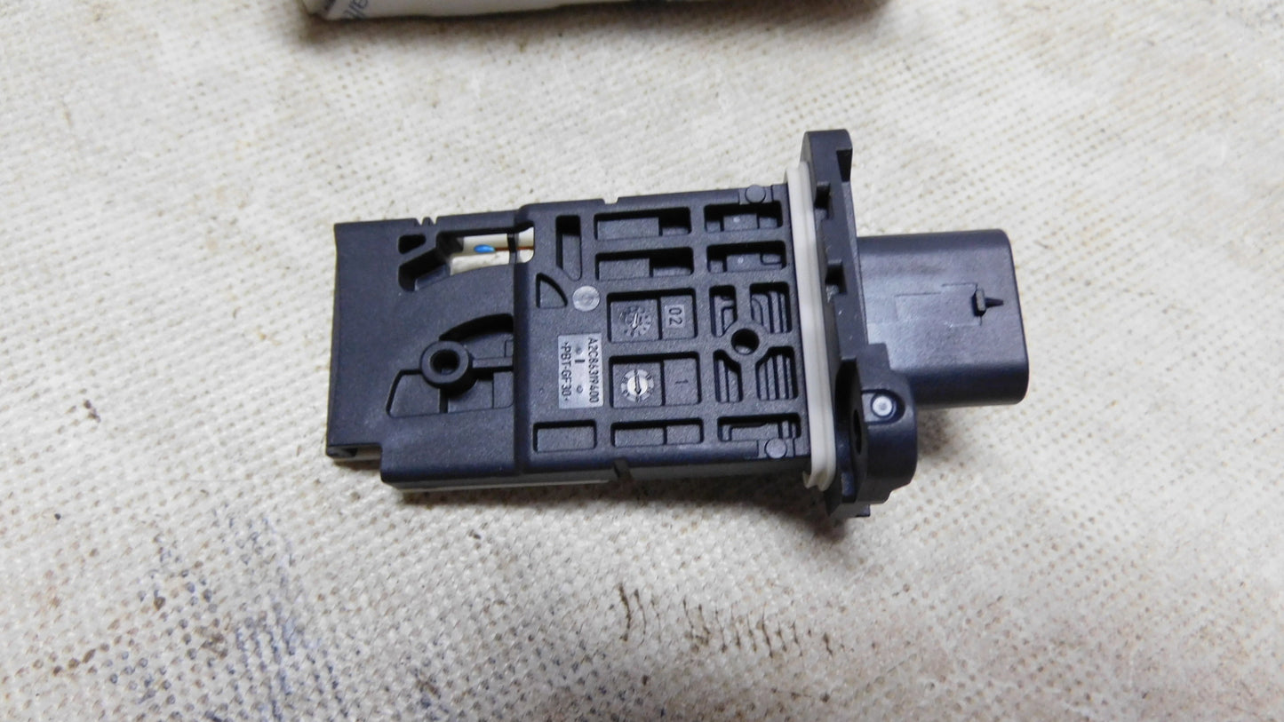 Sensor Luftmassenmesser 1872775 Ford Fiesta Mondeo B-Max EcoSport S-Max Galaxy Ka Edge Transit Tourneo