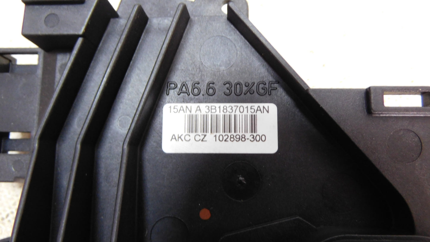 Türschloss vorne links 3B1837015AN VW Polo Caddy T5 T6 Seat Ibiza Skoda