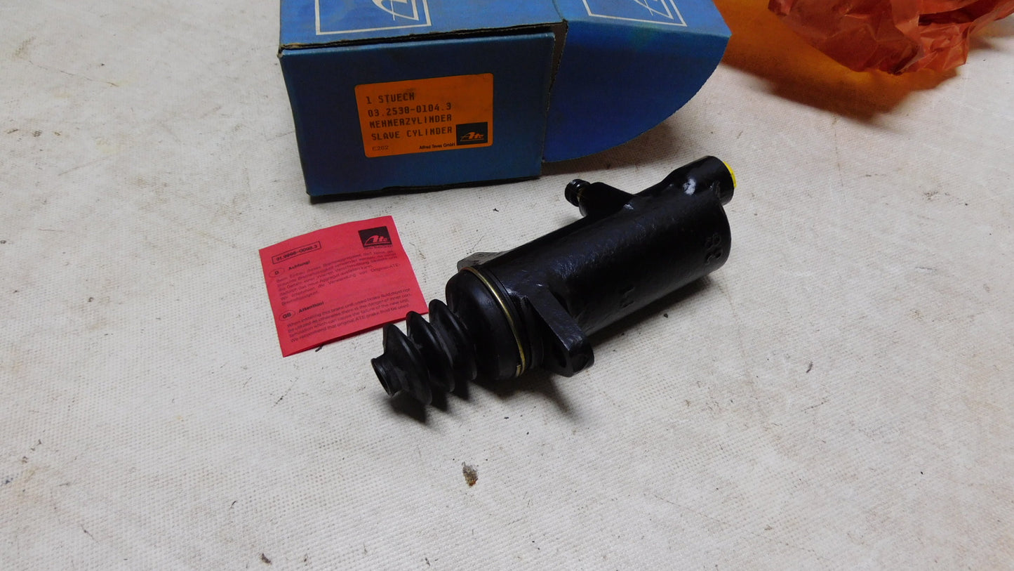 Kupplungsnehmerzylinder ATE 03.2538-0104.3 03253801043 Mercedes OM300 OM400