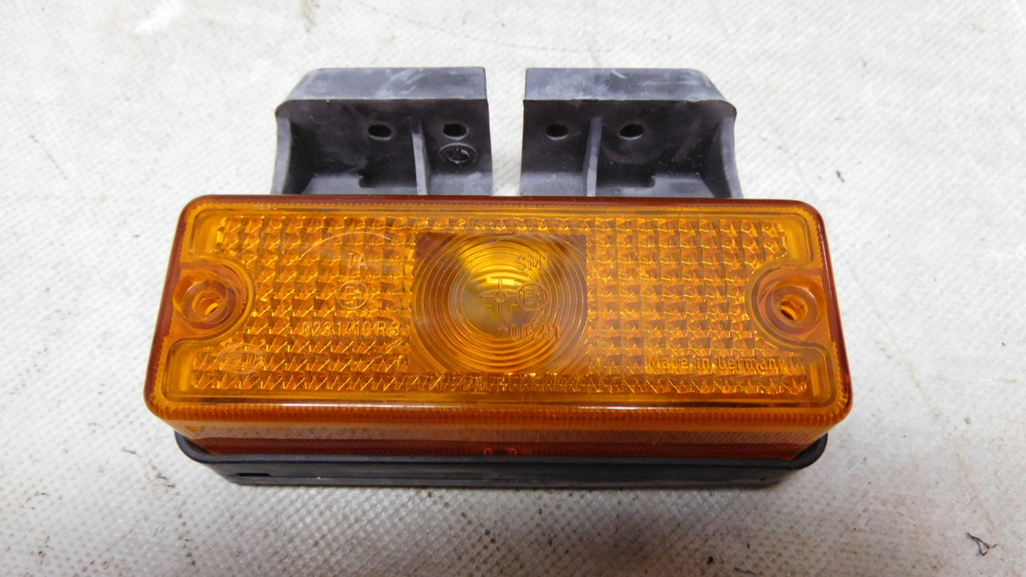 Seitenmakierungsleuchte Leuchte 2PS003748161 Hella Scania DAF Krone Mercedes