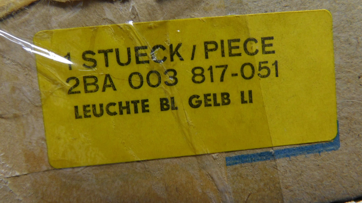 Blinker links gelb 2BA003817051 Hella VW Passat B2 32b Bj. 80-85