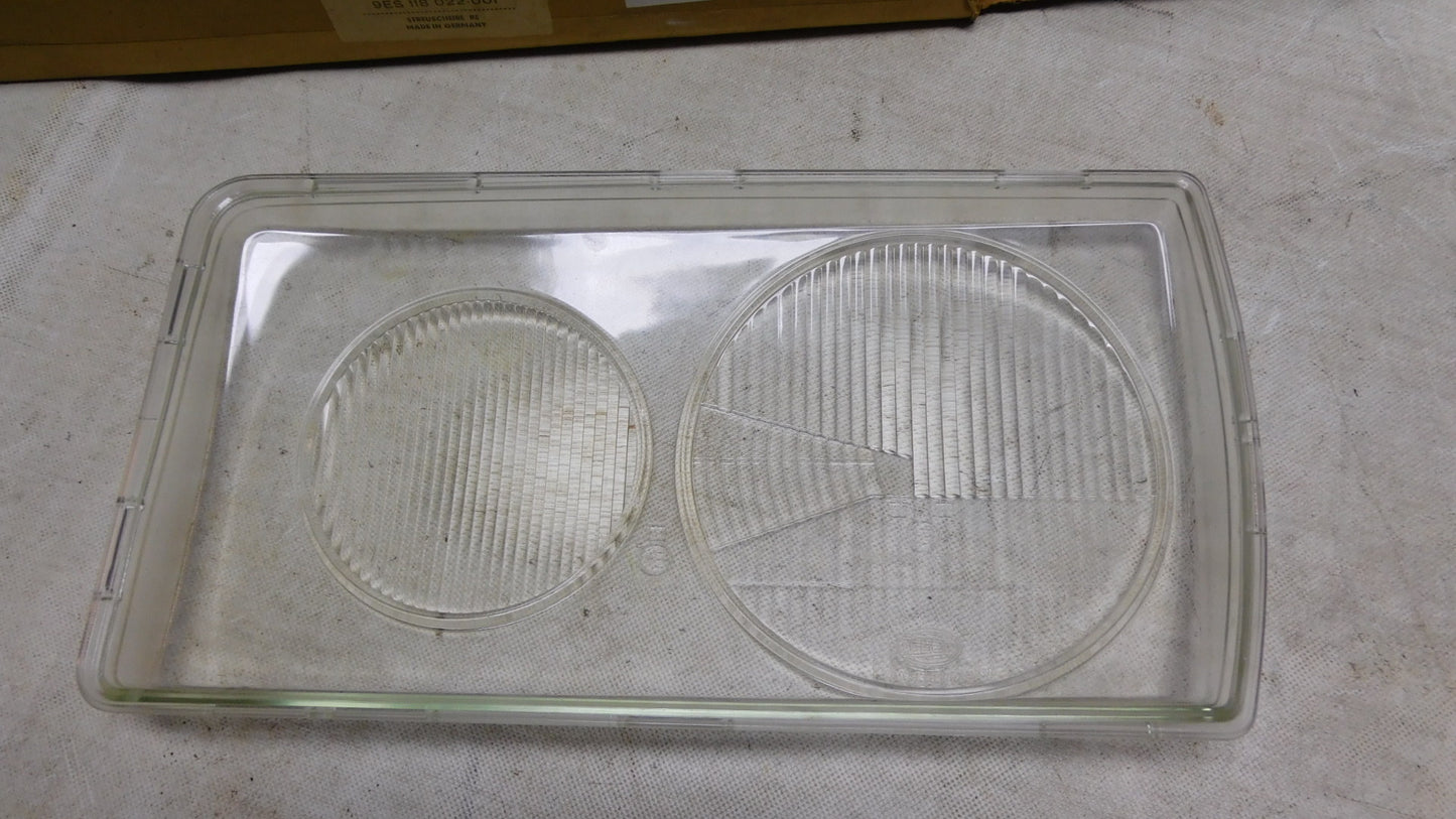 Streuscheibe Scheinwerferglas rechts 9ES118022001 Hella Mercedes W123