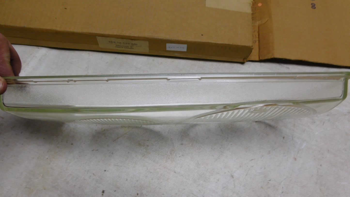 Streuscheibe Scheinwerferglas rechts 9ES118022001 Hella Mercedes W123