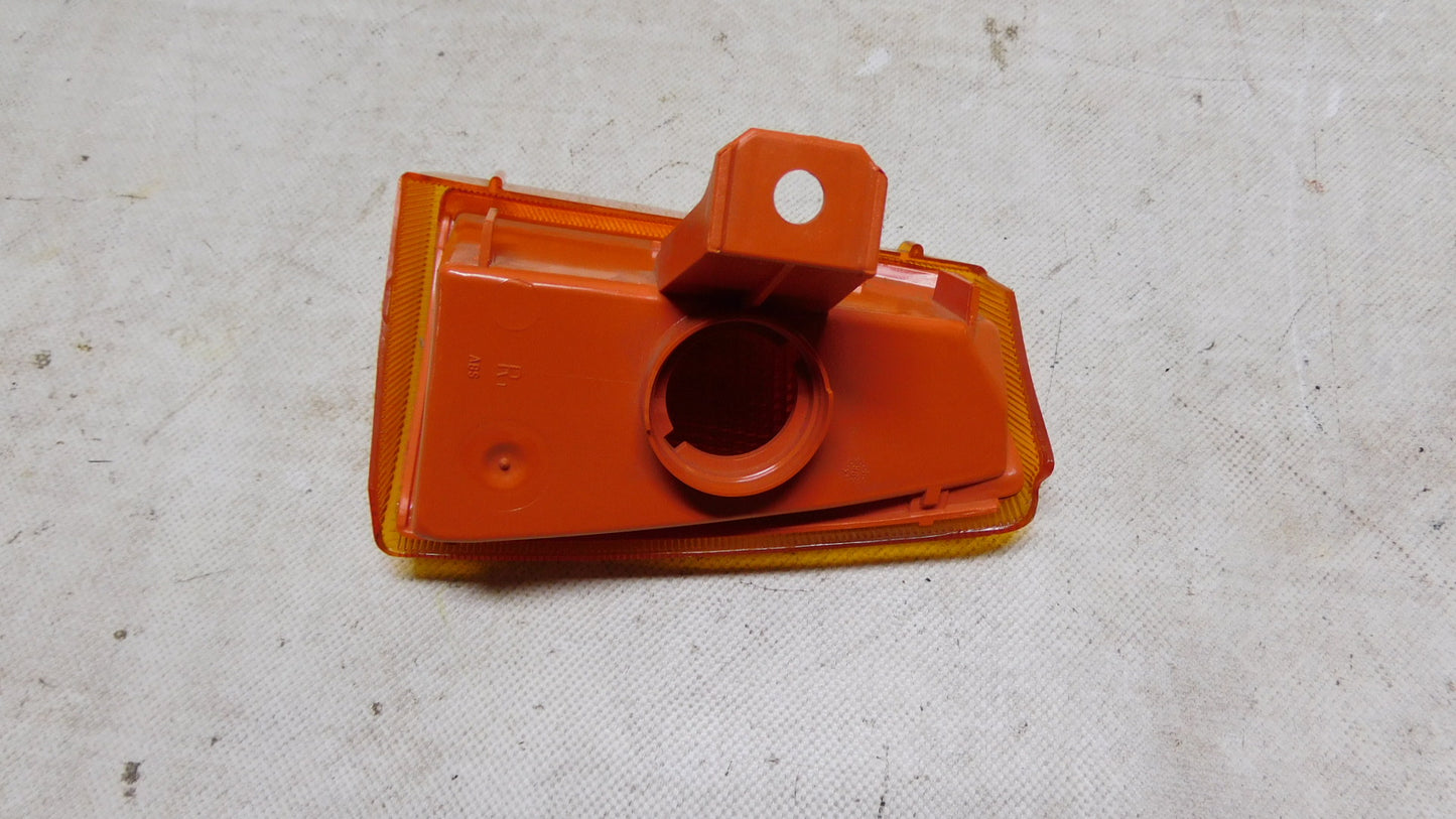 Blinker vorne rechts 9EL128948-011 Hella Opel Kadett E