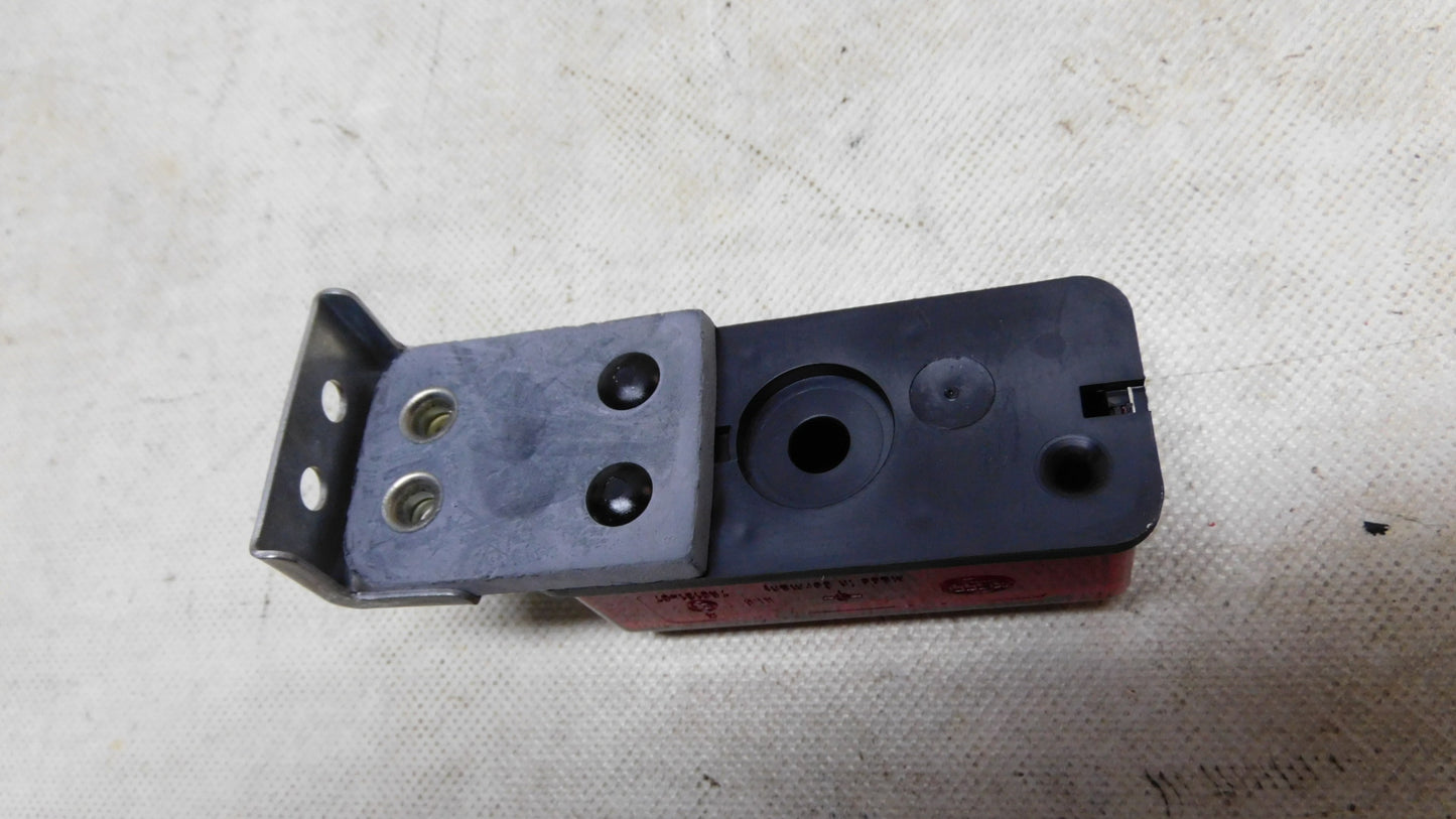 Umrissleuchte schwarz rot 2XS005020-111 Hella Scania Fruehauf