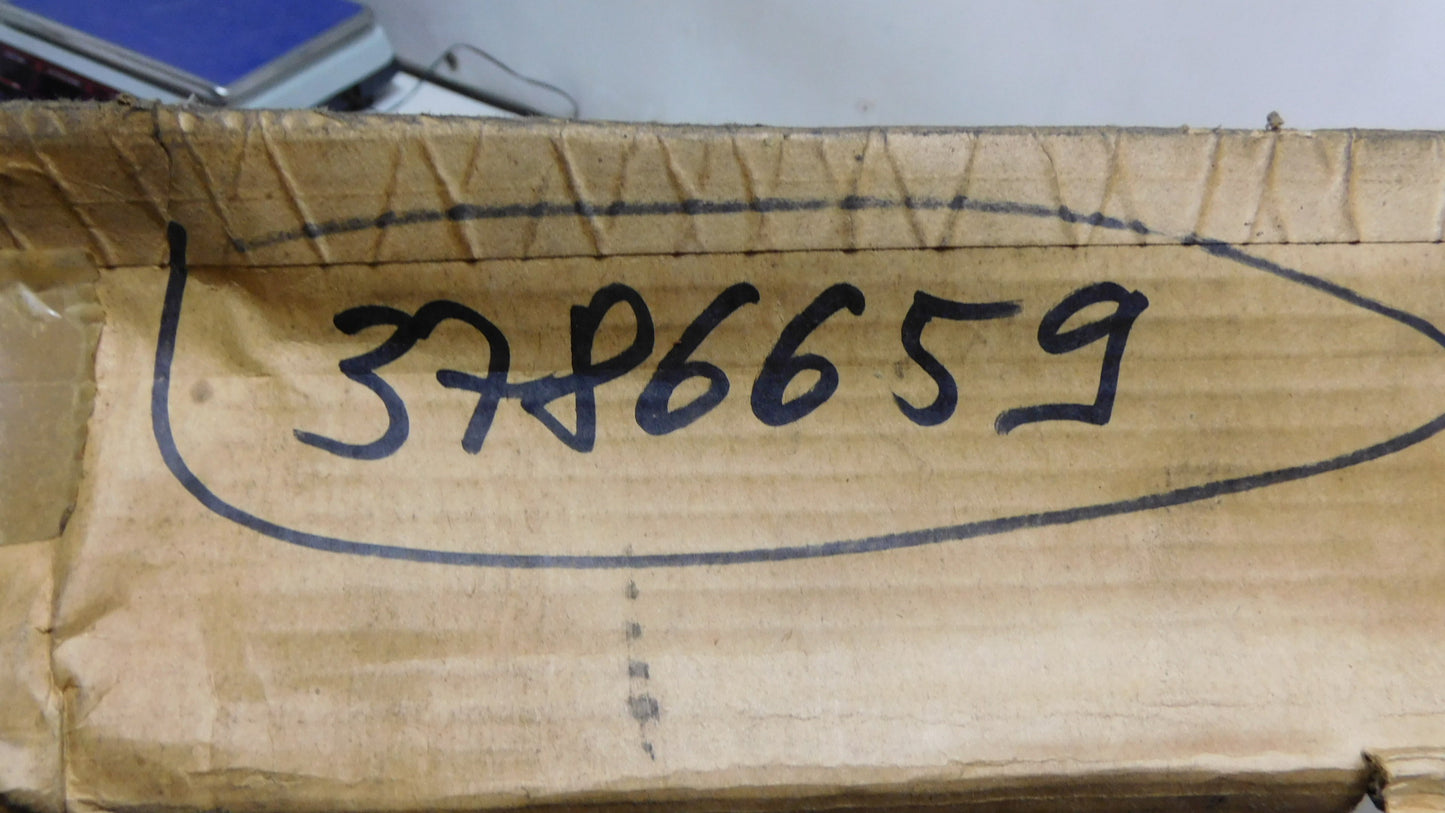 Wasserkühler Kühler 3786659 Hofgeismar AKG Stapler Gabelstapler Clark Kalmar