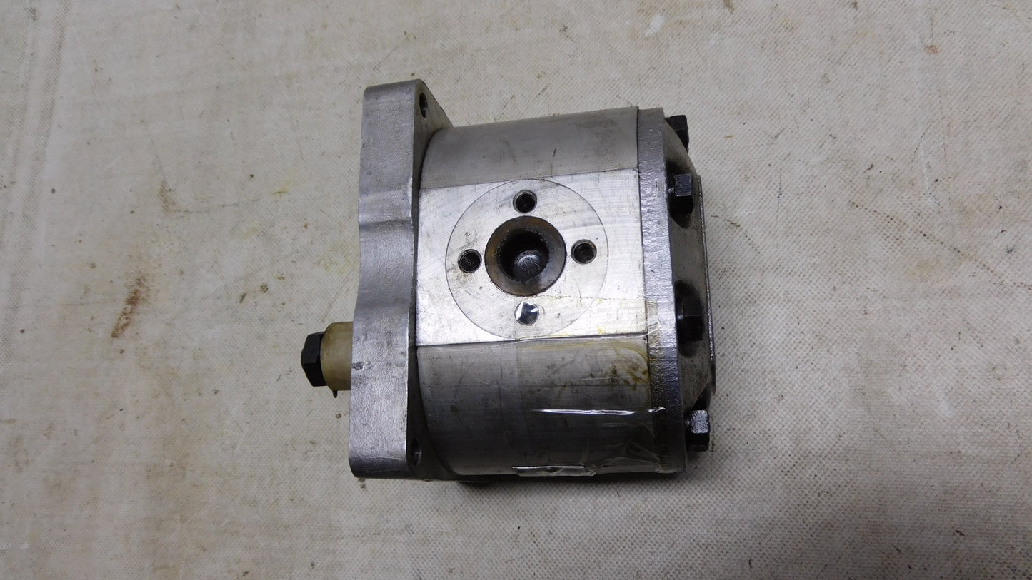 Hydraulische Zahnradpumpe Hydraulic Gear Pump A72X Industrial Technic Gabelstapler