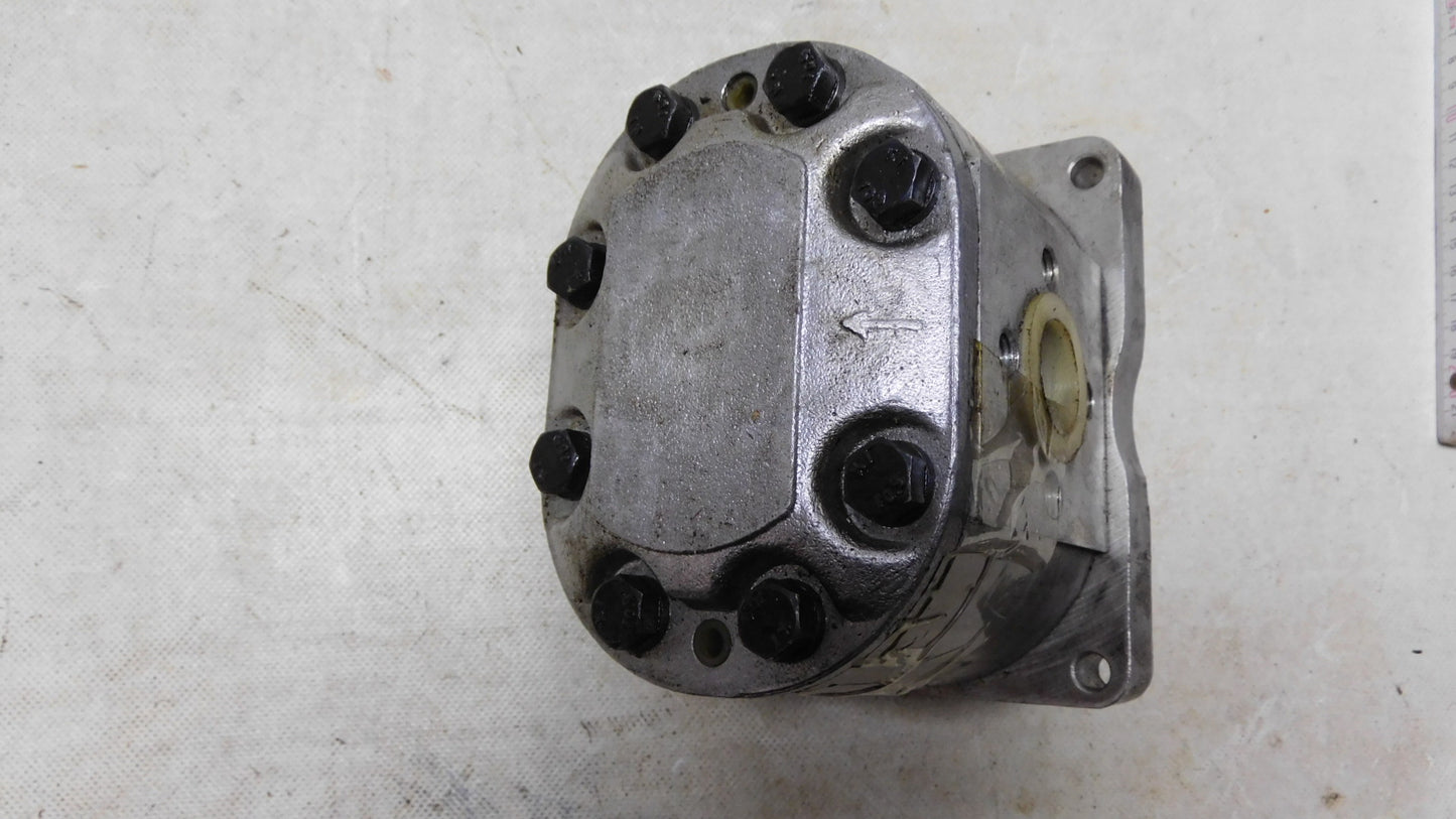 Hydraulische Zahnradpumpe Hydraulic Gear Pump A72X Industrial Technic Gabelstapler
