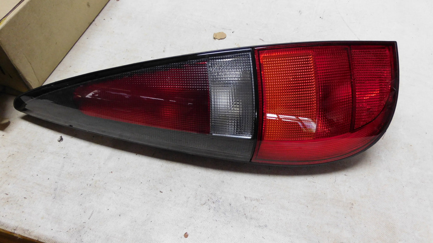 Rückleuchte links 7701040958 Renault Laguna 1 Grandtour 1994-2001