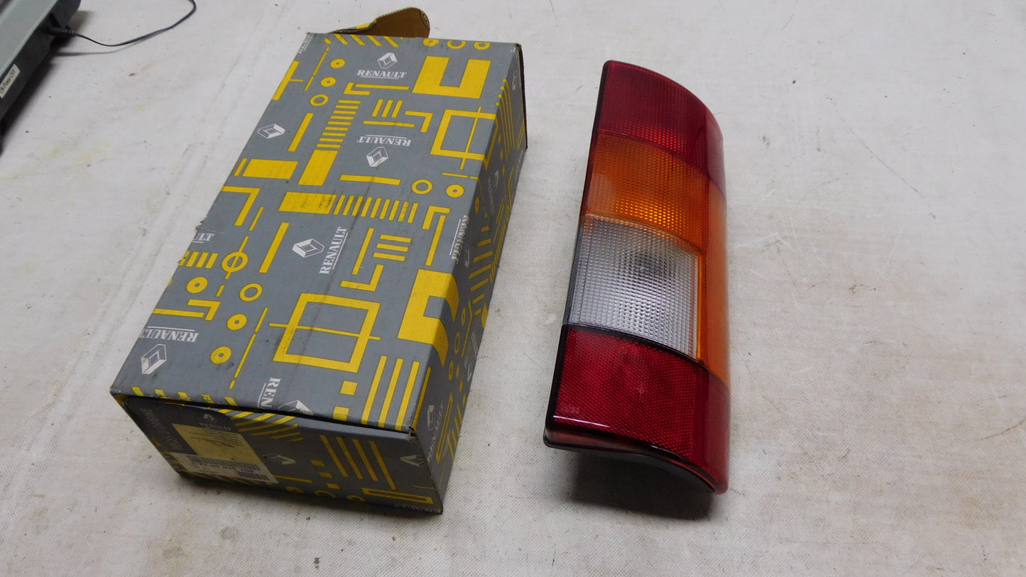 Rückleuchte rechts 7701035364 Renault Rapid Kastenwagen F40 G40
