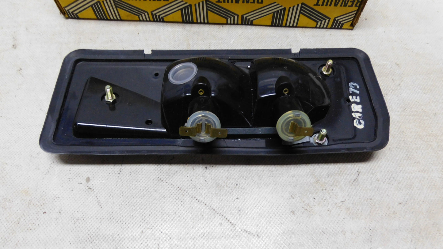 Lampenträger Rücklicht 7701009018 Renault 12
