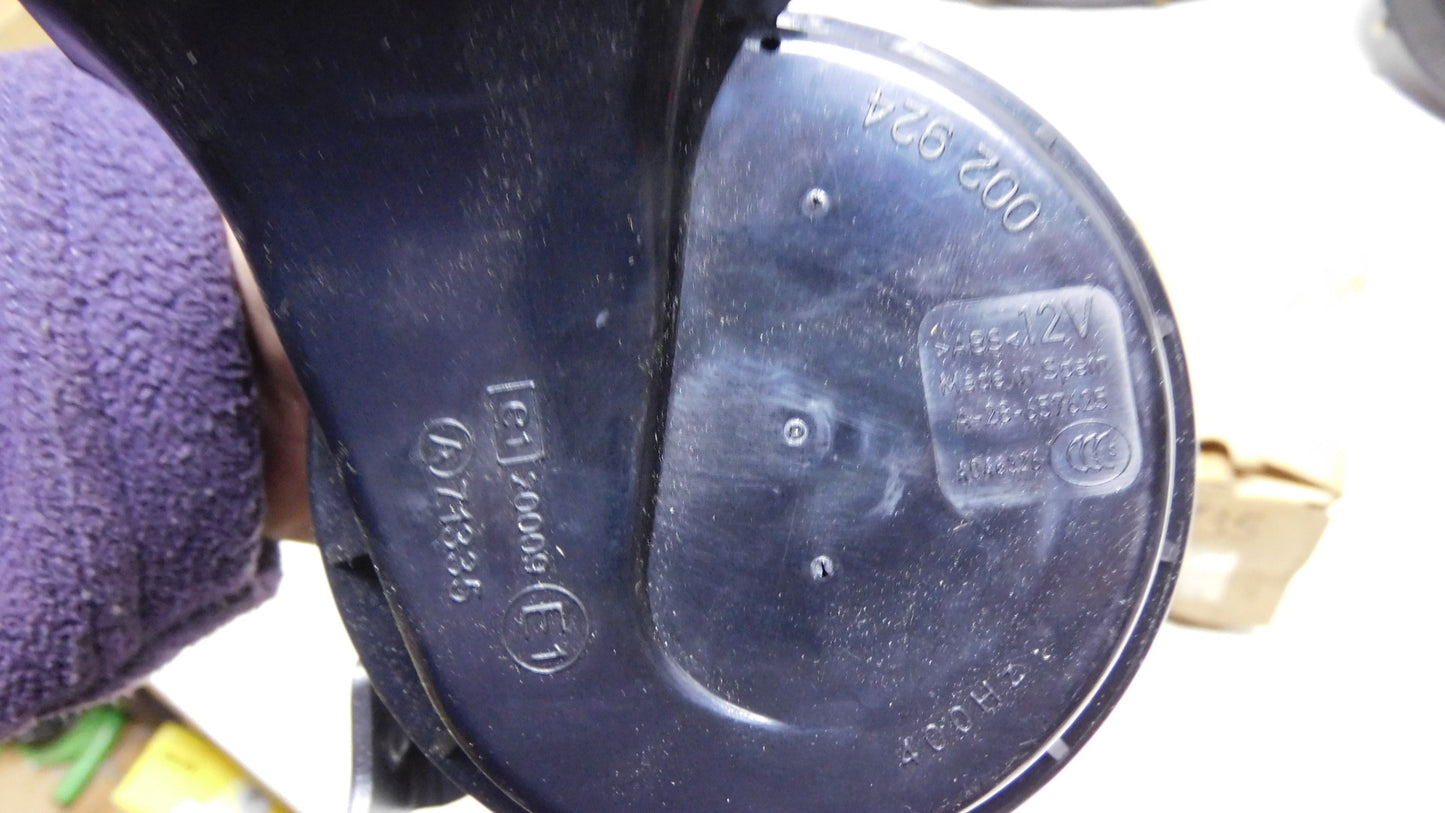 Fanfare Hupe Horn 6228135 13105269 Opel Vectra C Signum