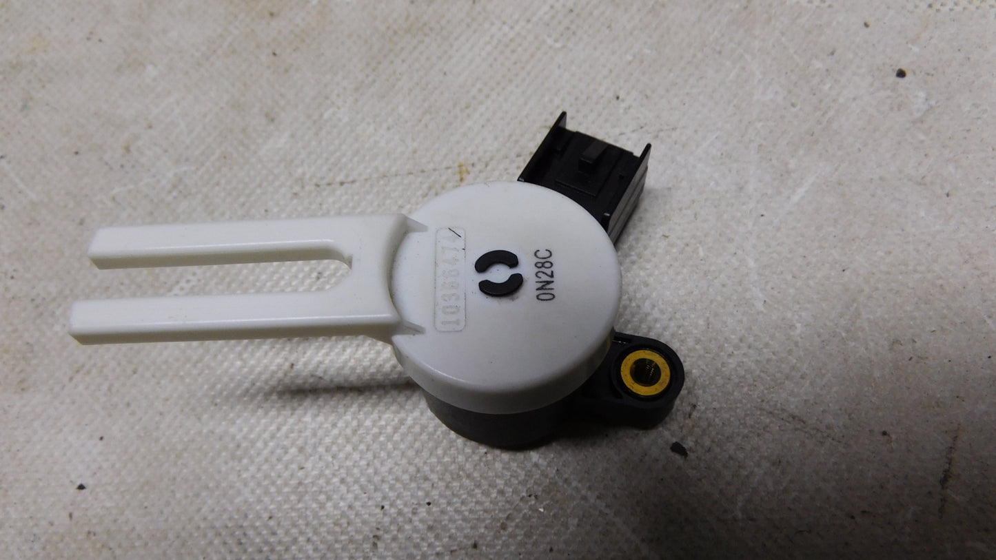 Sensor Schalter Bremspedal 6239852 10366474 Opel Insignia Meriva B Corsa D Karl