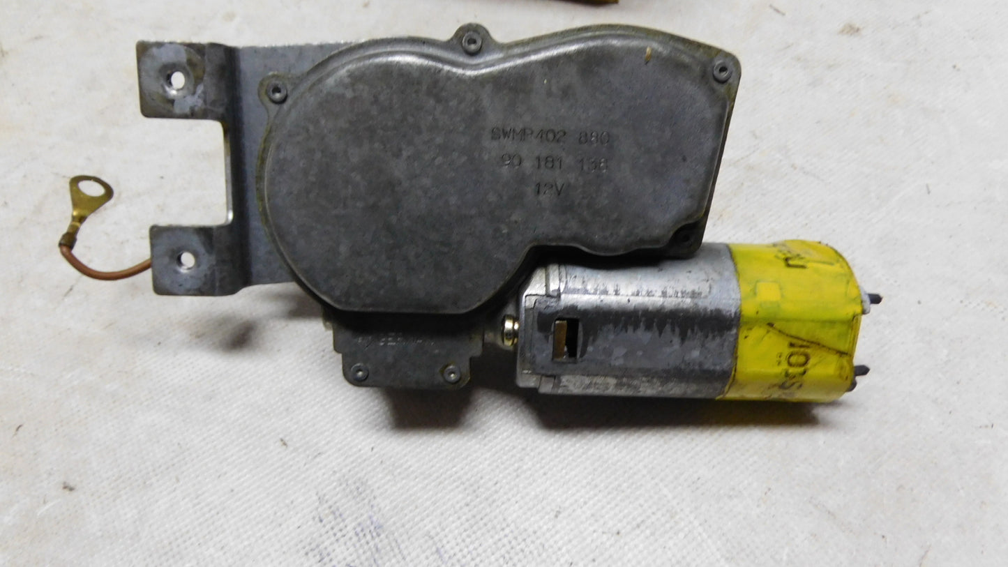 Wischermotor Scheibenwischermotor hinten 1273053 90242021 Opel Kadett E Caravan