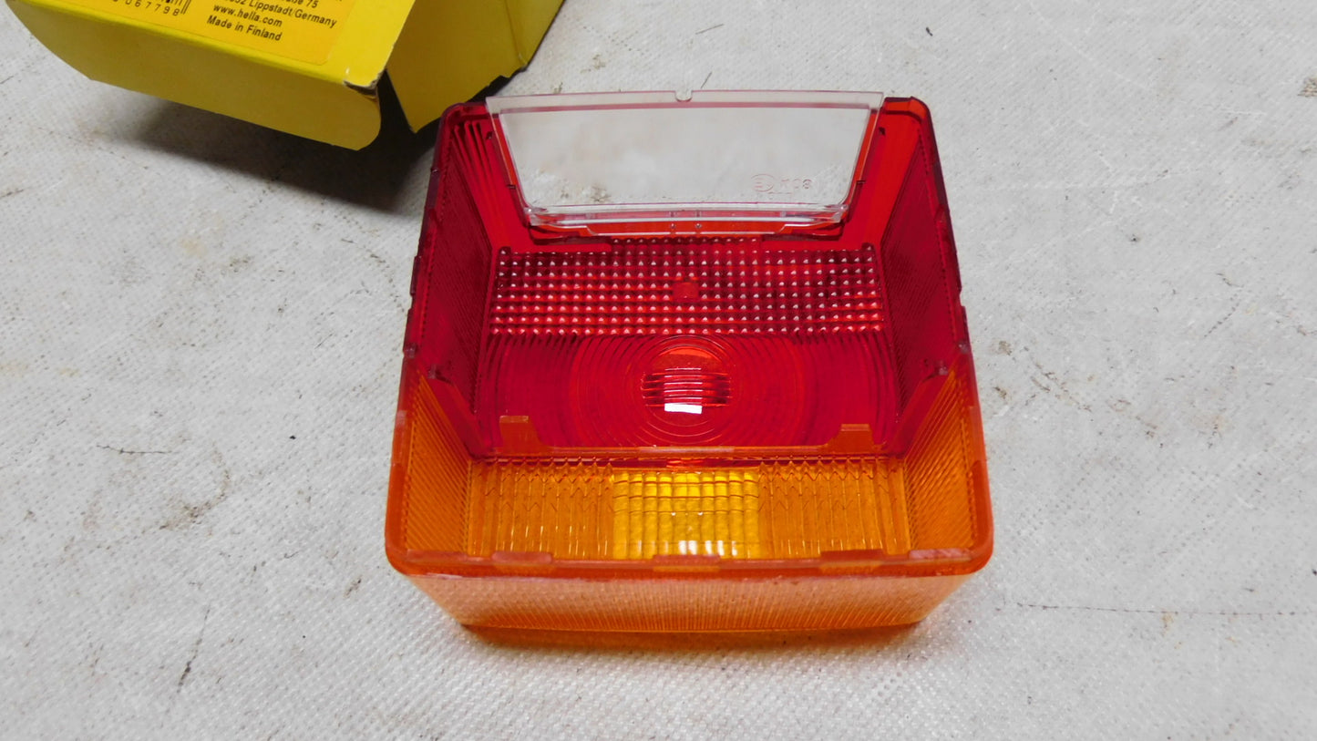 Lichtscheibe Heckleuchte 9EL129519001 Hella Holder Volvo Kässbohrer Scania Grimme