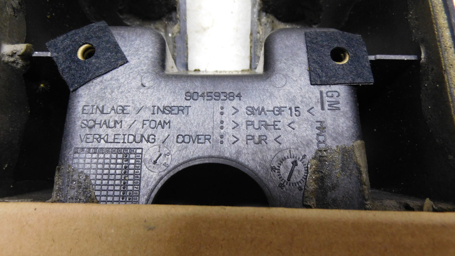 Aufsatz Konsole Mittelkonsole Bremshebel schwarz 196522 90478252 Opel Omega B