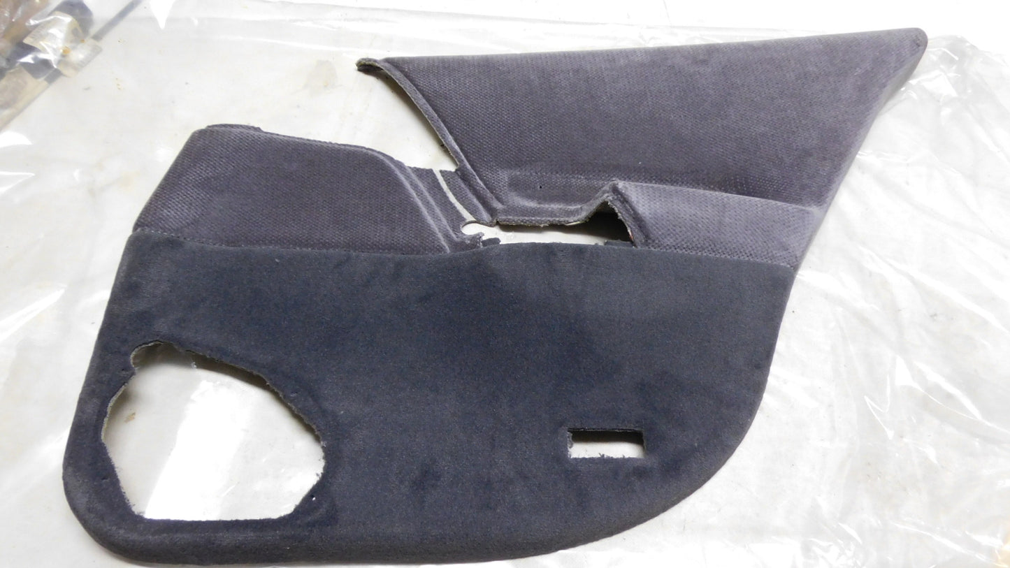 Türverkleidung Verkleidung hinten rechts schwarz 2234068 90431914 Opel Omega B