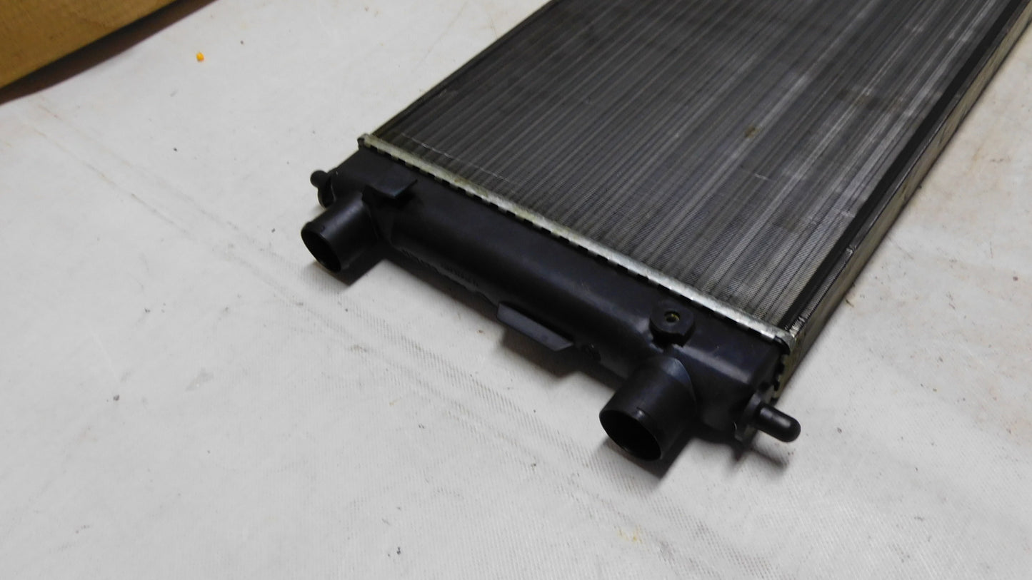 Kühler Motorkühlung 1302173 90108777 Opel Kadett D 1.2 OHV