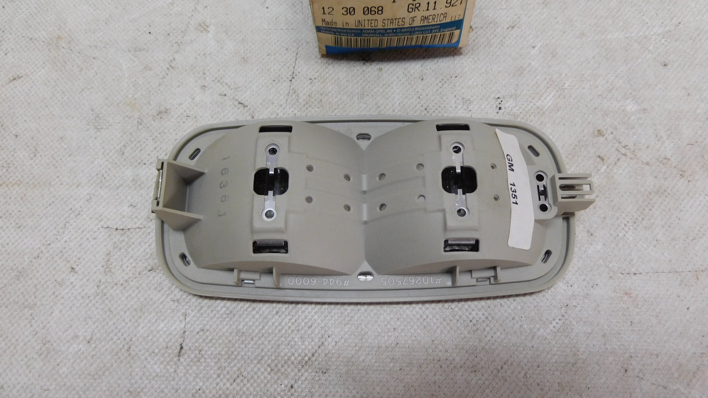 Innenraumleuchte Innenbeleuchtung 1230068 10267505 Opel Sintra