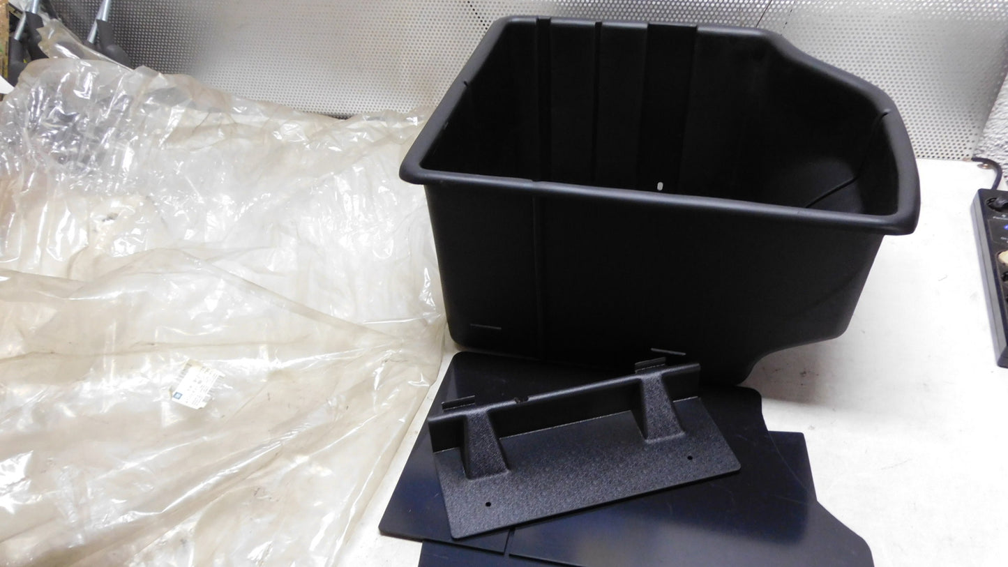 Ablagebox Ablagekasten Kofferraumbox 4700651 9121775 Opel Agila