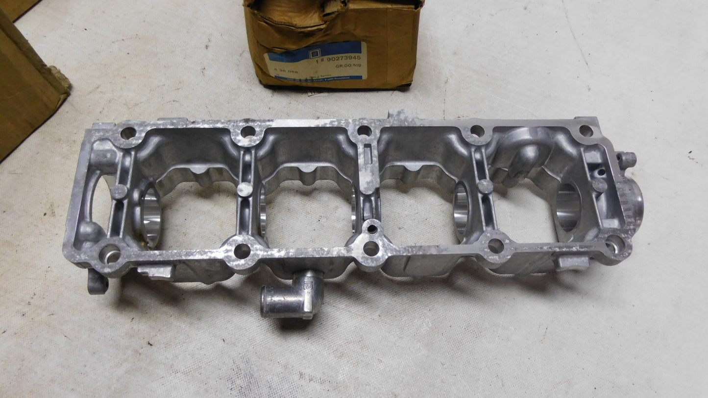 Nockenwellengehäuse Alu 638068 90273945 Opel Kadett Vectra Astra Ascona Frontera 20NE C20NE 20SEH