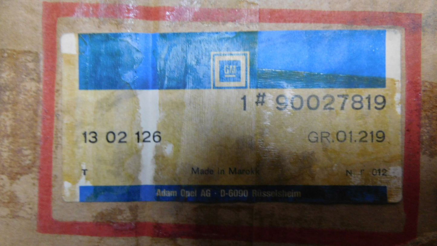 Kühler Wasserkühler 1302126 90027819 Opel Manta Ascona Kadett C