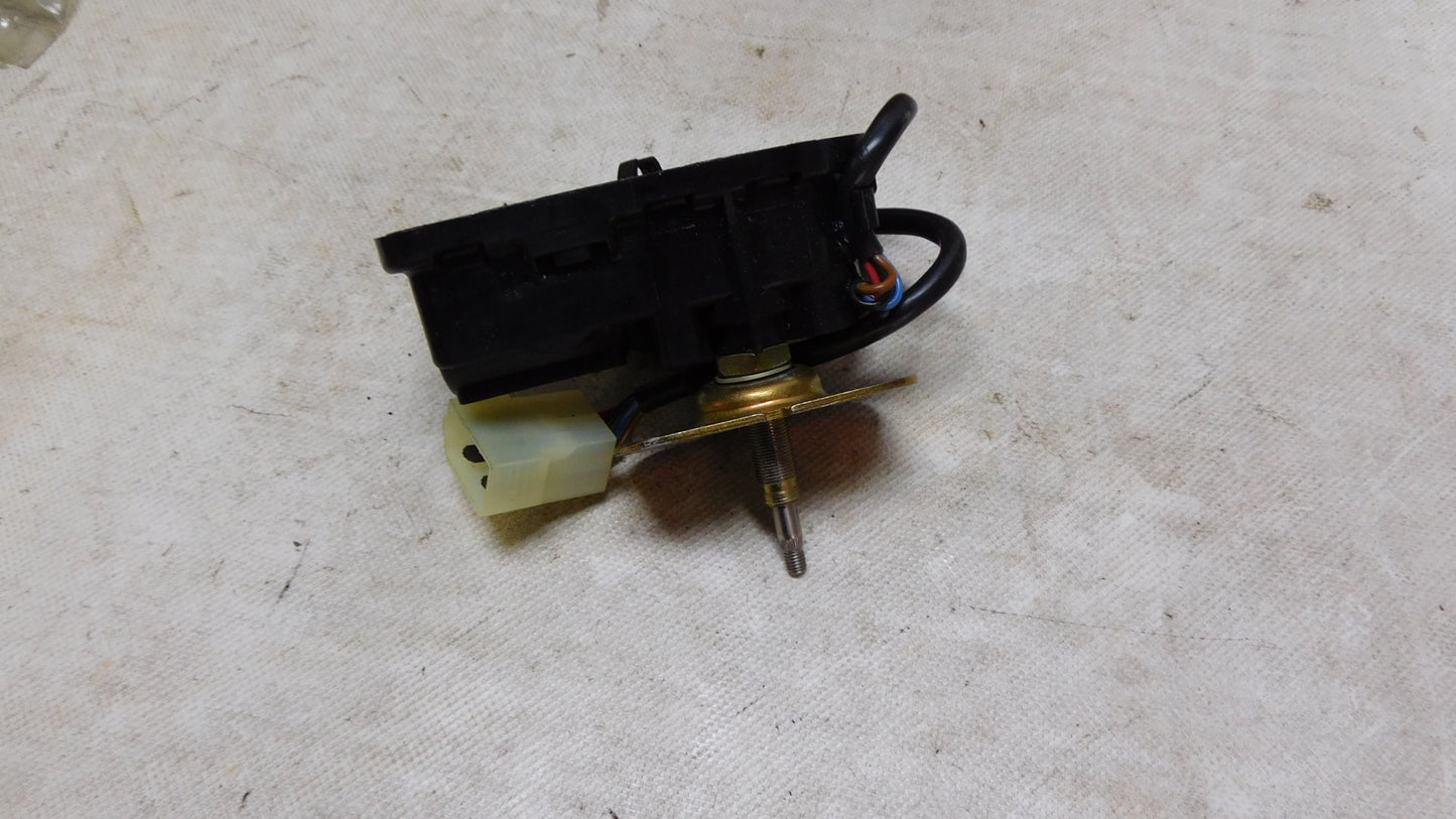 Wischermotor Scheinwerfer links 1271122 90033973 Opel Monza Senator Rekord E Commodore C