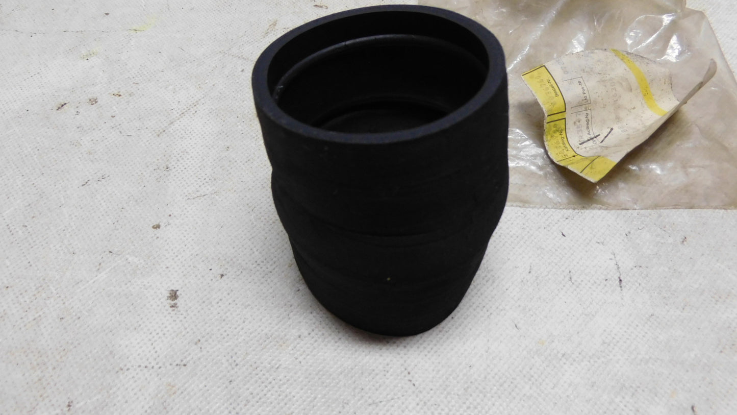 Verbindungsschlauch Saugrohr 5836760 97137018 Opel Campo Frontera A Diesel