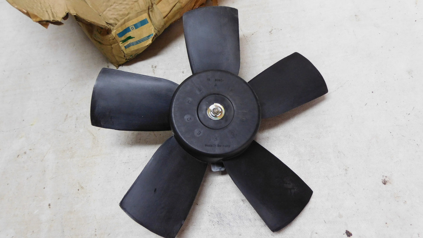 Elektrolüfter Kühlergebläse 1341309 9118120 Opel Astra F Omega B Kadett E Vectra A