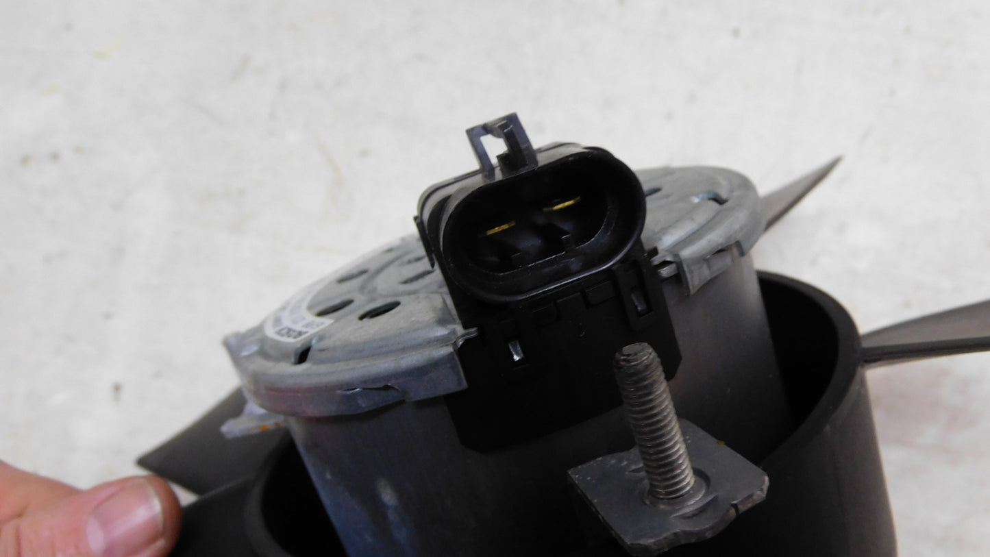 Elektrolüfter Kühlergebläse 1341309 9118120 Opel Astra F Omega B Kadett E Vectra A