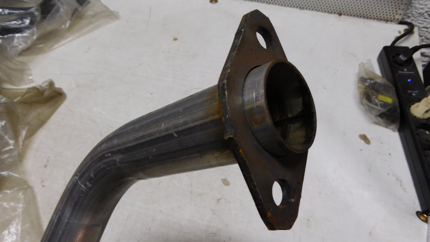 Mittelschalldämpfer Schalldämpfer 852394 24422461 Opel Vectra B 1.8 - 2.6 1995 - 2003