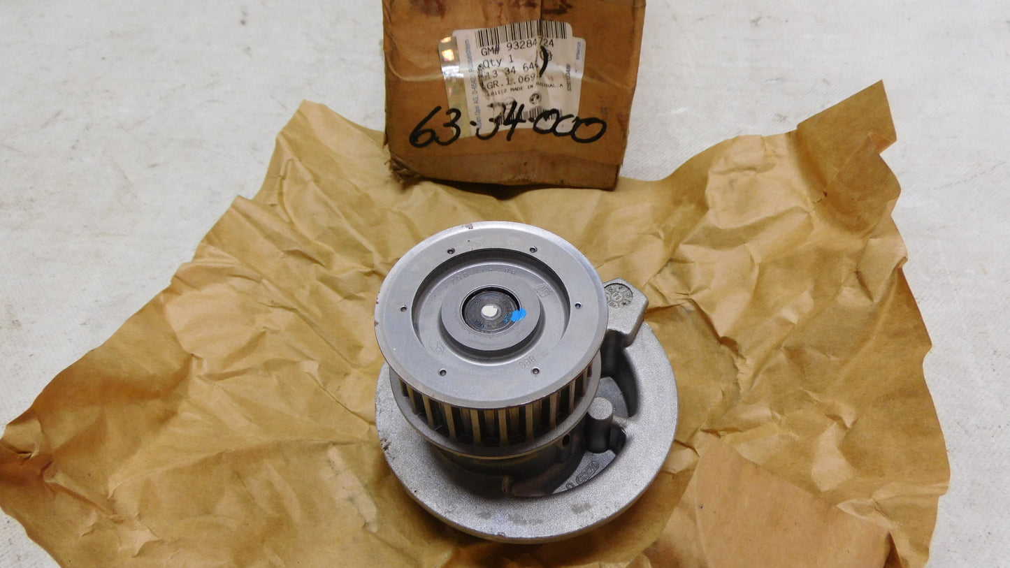 Wasserpumpe 1334646 93284724 Opel Astra F G Vectra Sintra Frontera Antara