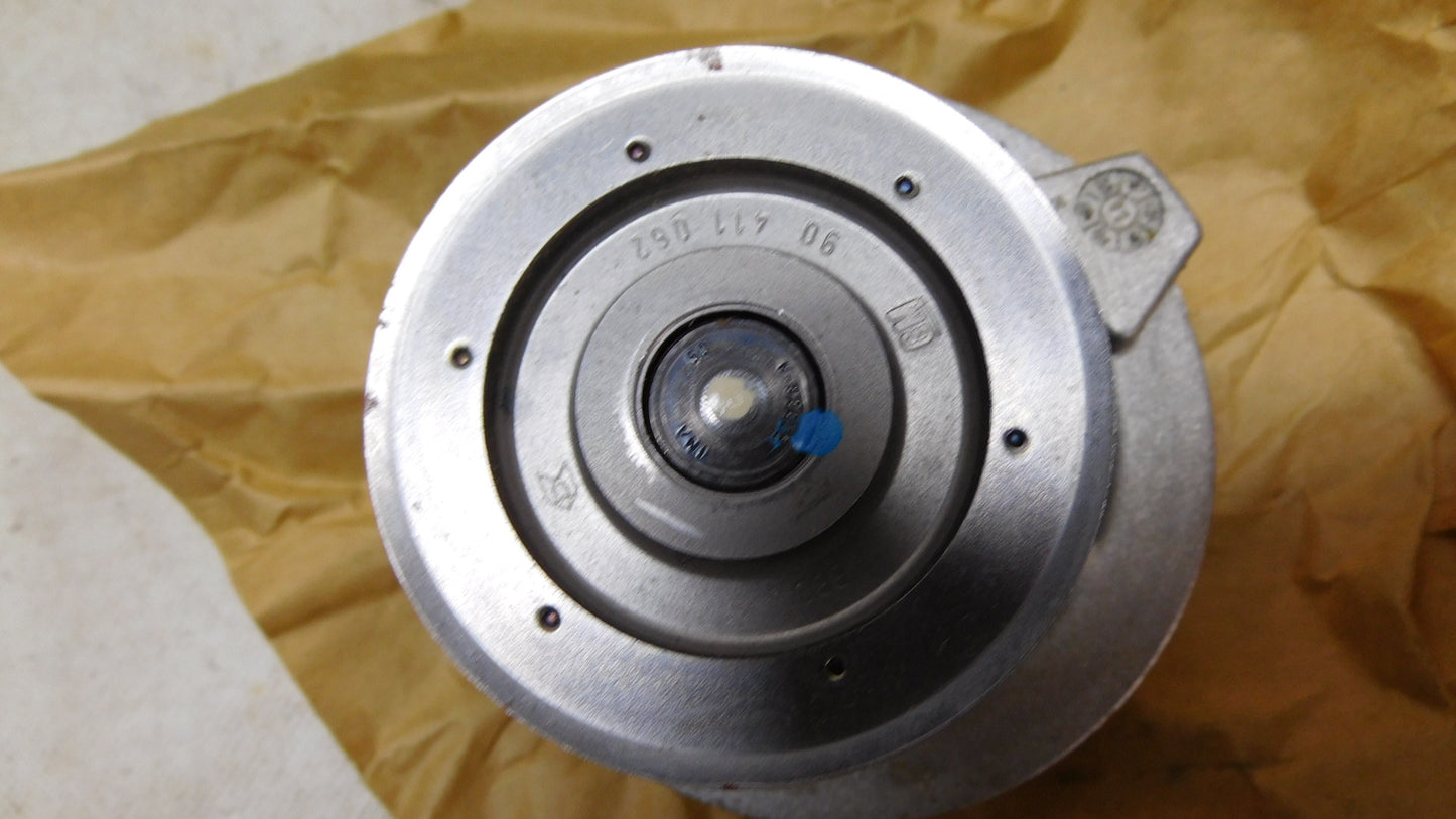 Wasserpumpe 1334646 93284724 Opel Astra F G Vectra Sintra Frontera Antara