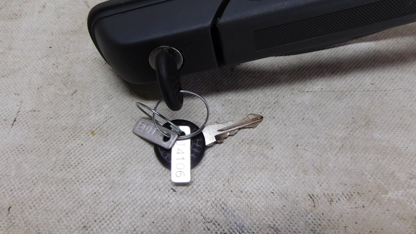 Türgriff vorne links außen mit Schlüssel Schließzylinder 93936134 Iveco Daily