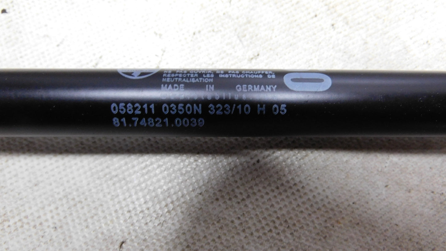 Gasfeder 350 N Heckklappendämpfer 81748210039 MAN F2000 F90 TGA TGX