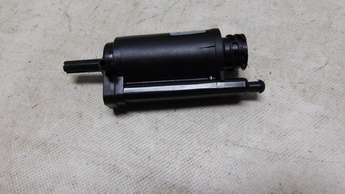 Scheibenwaschpumpe Waschwasserpumpe 24V 81264856033 MAN TGA TGX TGL TGS