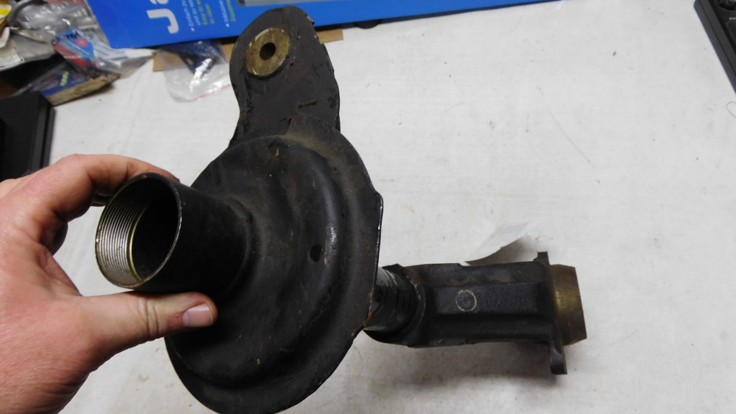 Achsschenkel Federbein vorne links 308147 90095289 Opel Ascona C 1.3 N S bis Baujahr 1983