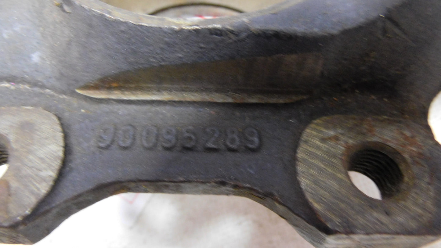 Achsschenkel Federbein vorne links 308147 90095289 Opel Ascona C 1.3 N S bis Baujahr 1983