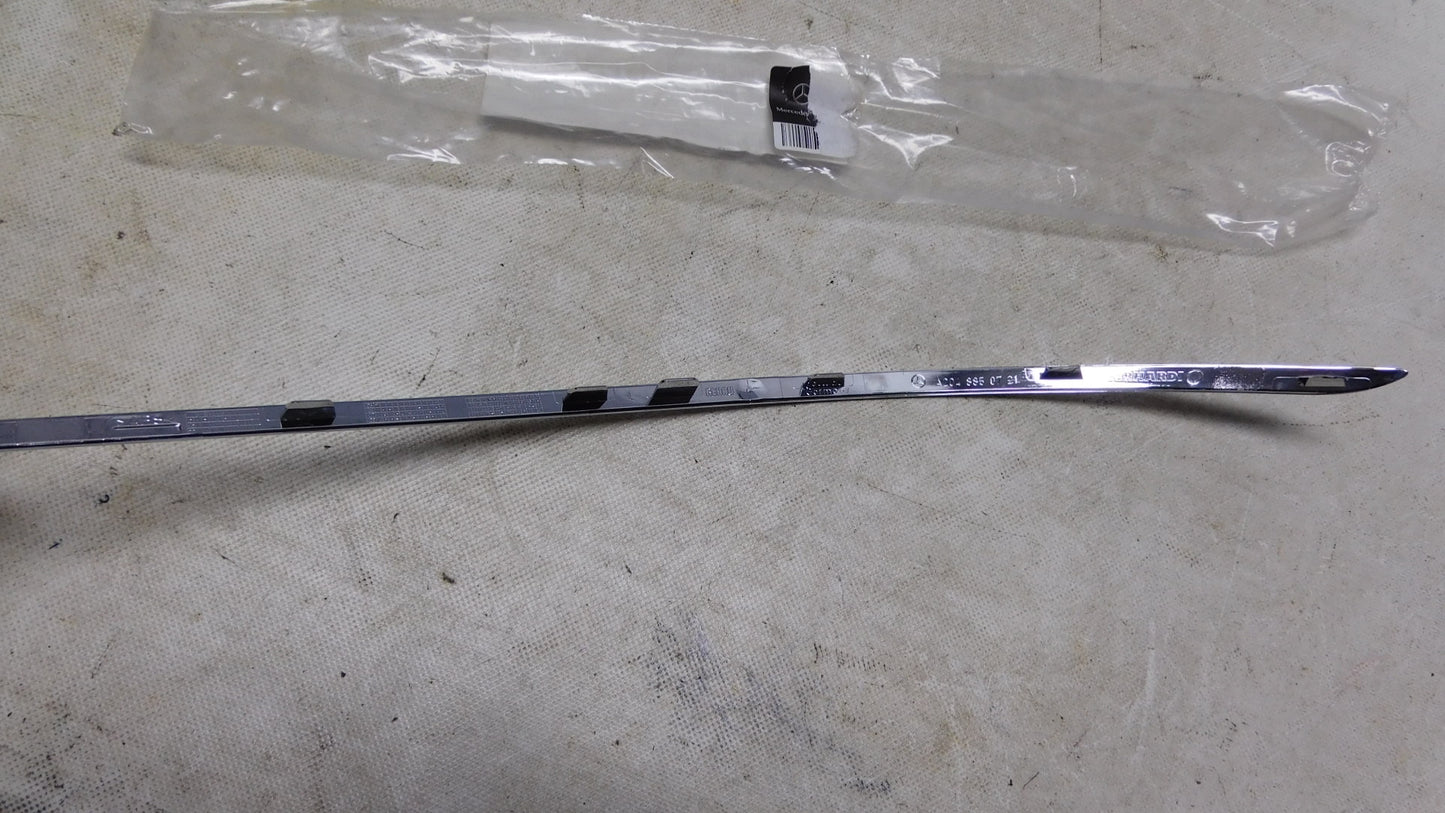 Stoßstange Leiste vorne links Chrom A2048850721 Mercedes C Klasse W204 07-10
