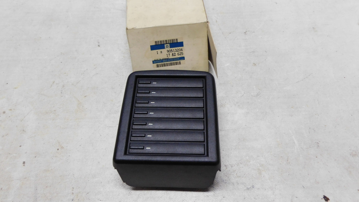 Cassettenbox Kassettenbox 7-fach Fischer C-Box 1782625 90513206 Opel Omega B