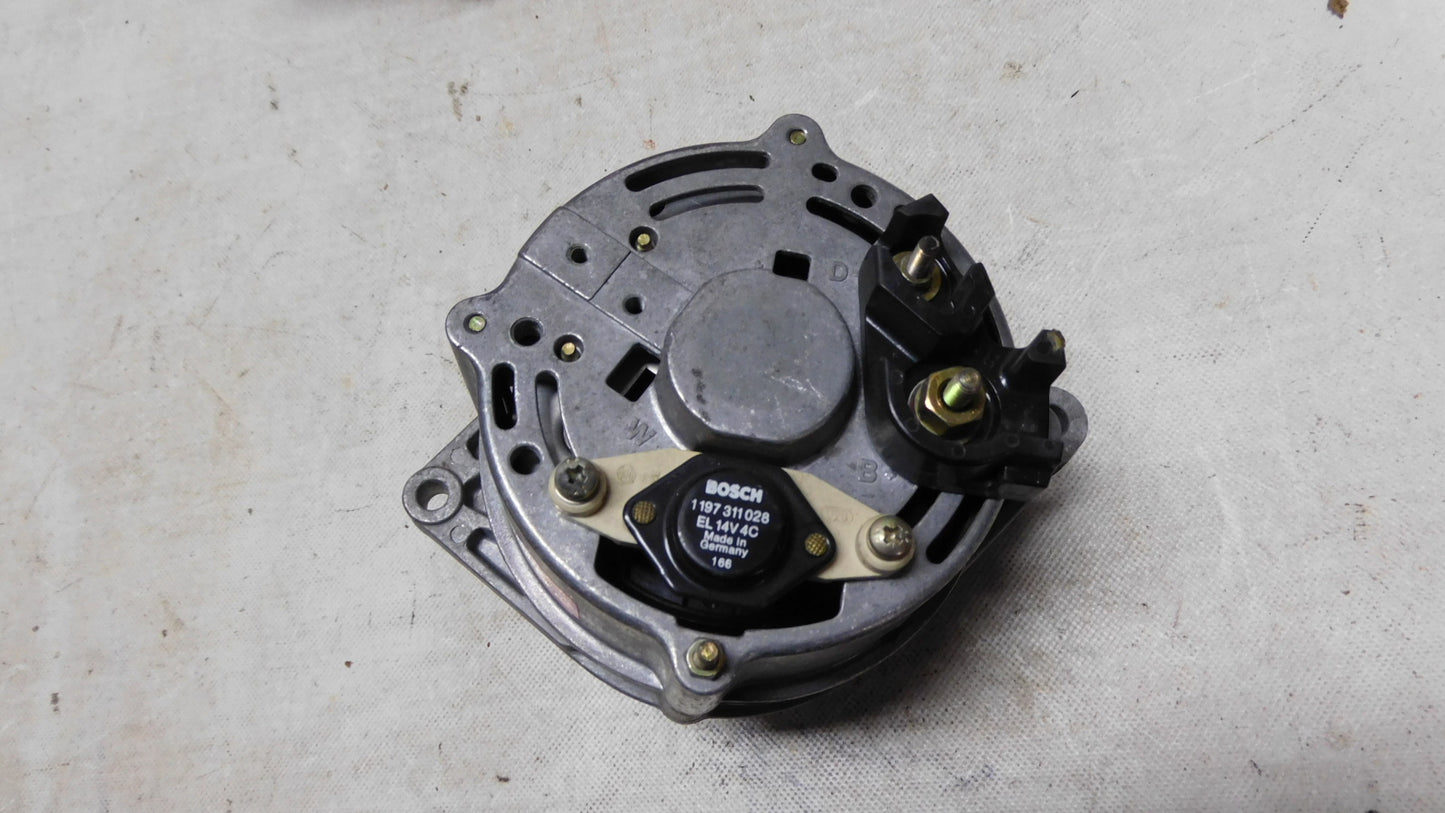 Lichtmaschine Generator 55AH 1204314 3472224 Opel Corsa Astra Kadett Ascona