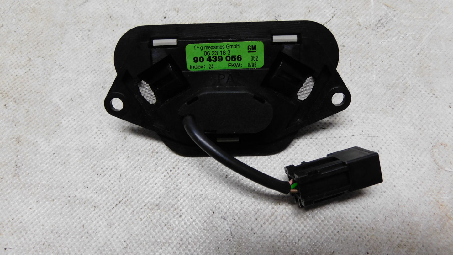 Sensor Alarmanlage Diebstahlwarnanlage 6238345 90439056 Opel Calibra Vectra A