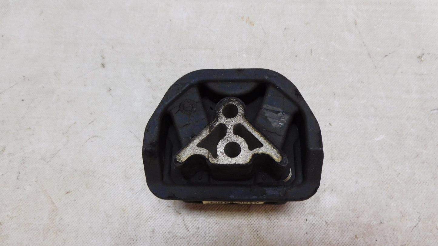 Motorlager Dämpfungsblock rechts 684267 90334757 Opel Kadett E