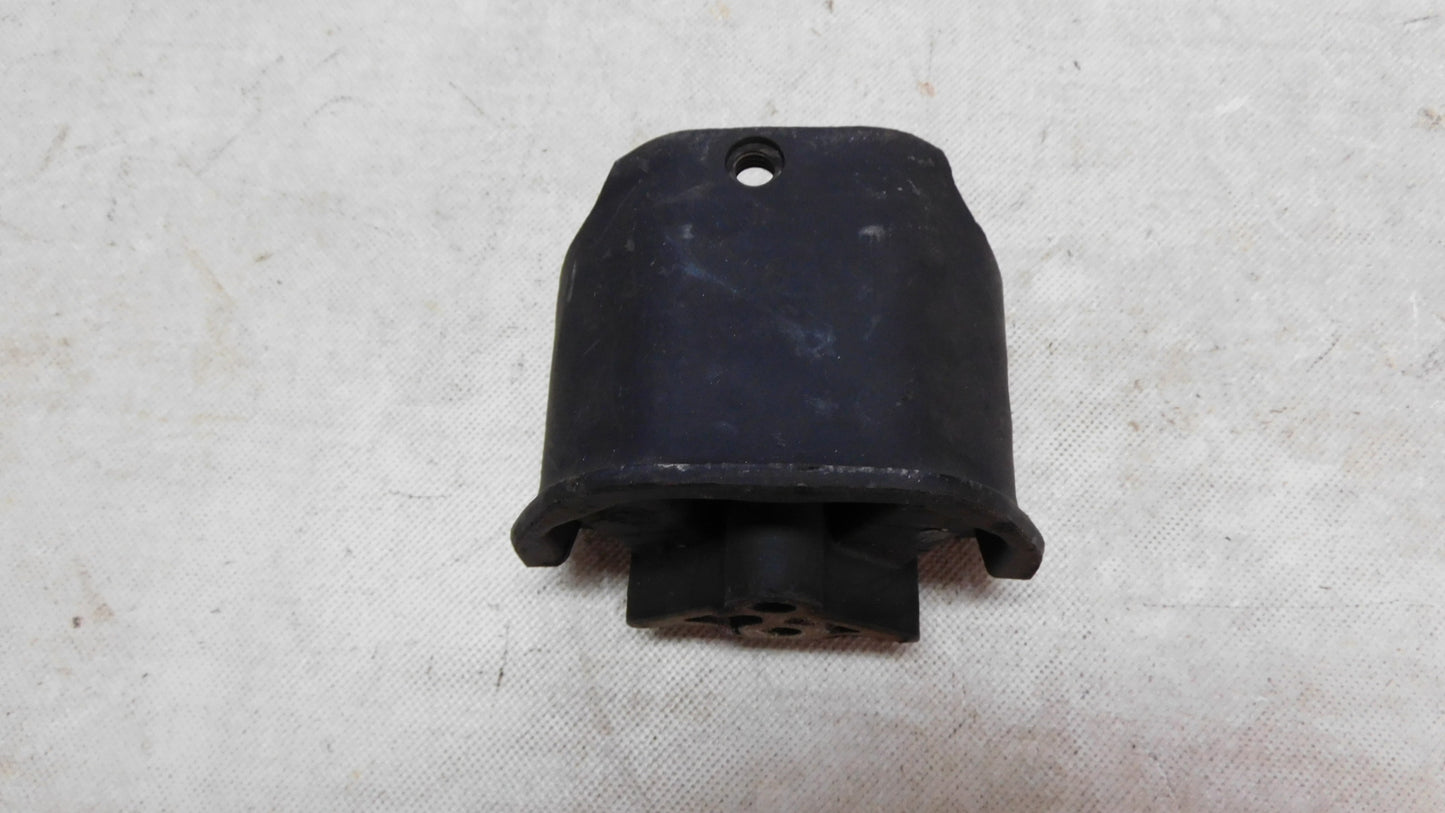 Motorlager Dämpfungsblock rechts 684267 90334757 Opel Kadett E