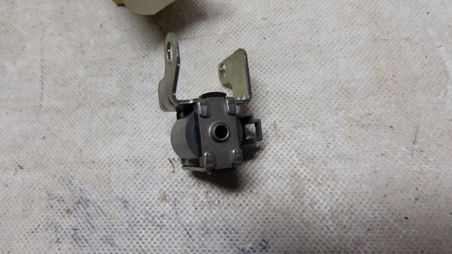Magnetventil Drehmomentwandler 735737 90486198 Opel Astra F