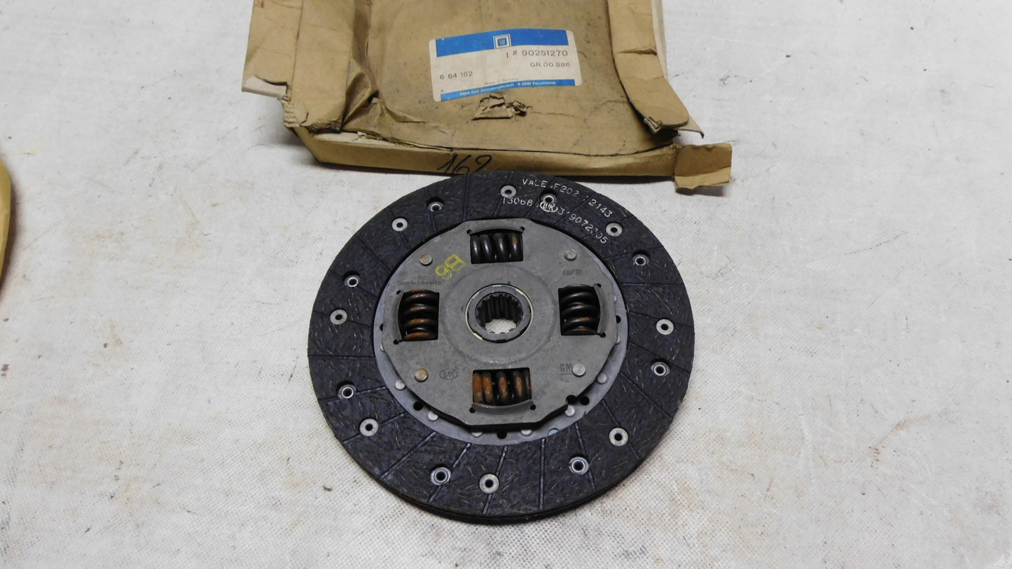 Kupplungsscheibe 664162 90251270 Opel Omega A B Astra F G Vectra B C Meriva Zafira A