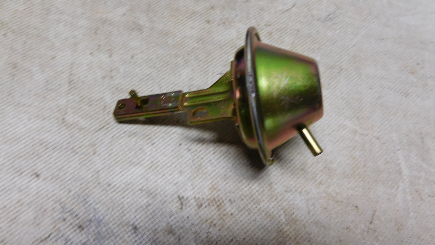 Unterdruckversteller Verteiler Delco 1211168 1973764 Opel Kadett D E Corsa A Ascona C 1.3