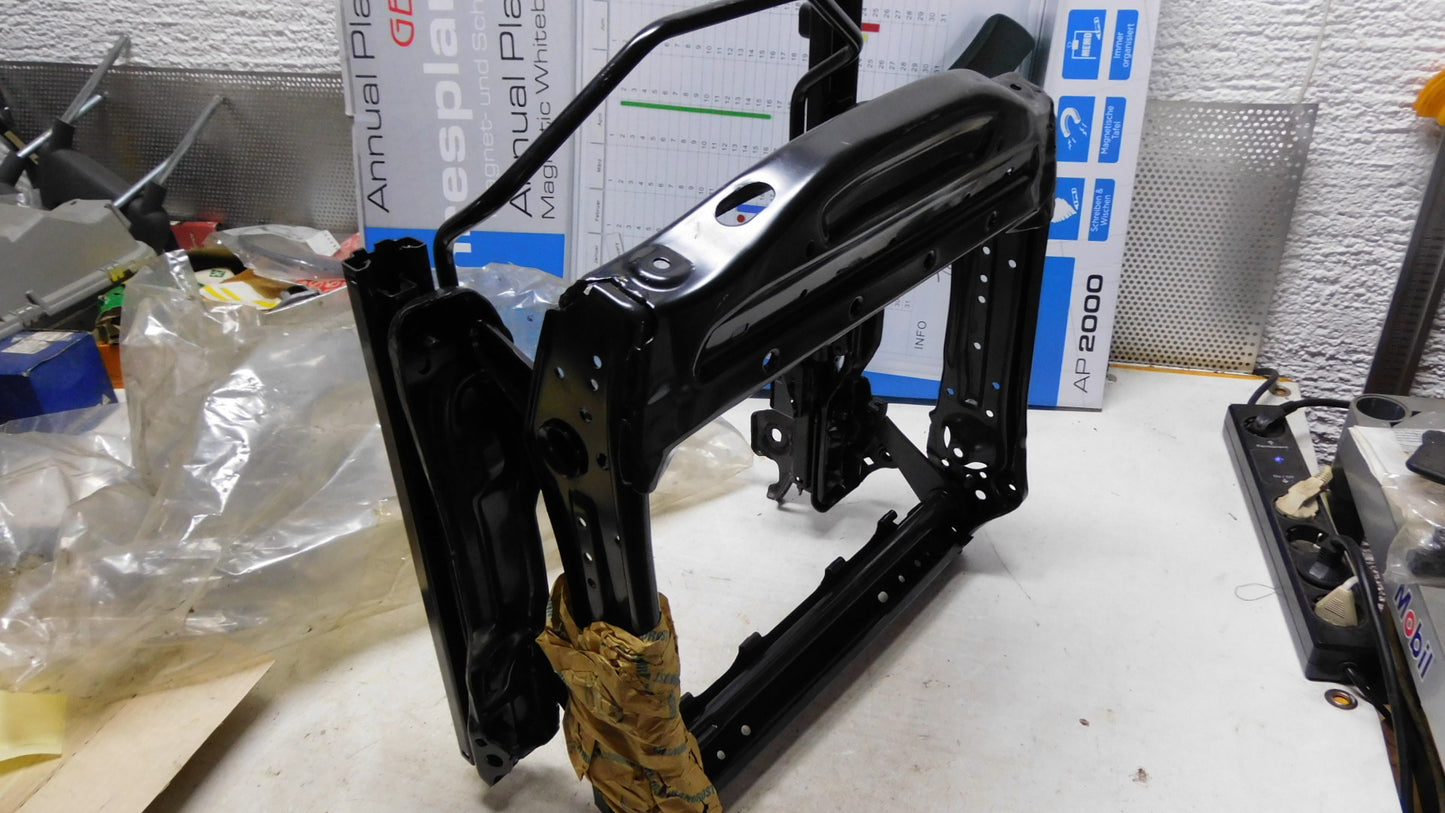 Sitzkonsole Sitzgestell Schiene links höhenverstellbar 5167523 13210462 Opel Corsa D E