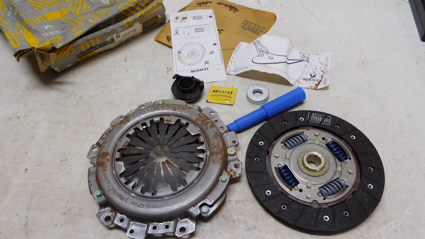 Kupplungssatz Kupplung Valeo 4403734 9111734 Opel Arena Renault Trafic Kangoo
